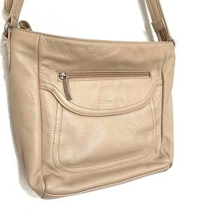 Stone & Co Glove Leather handbag 13X9 high.
